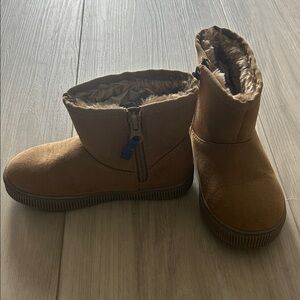 Cat & Jack Brown Kids Boots with Fur Lining